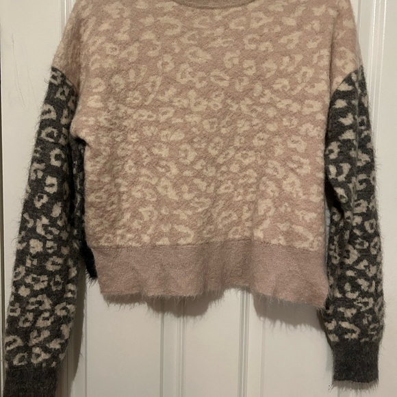 EUC Allsaints Leya Crewneck sweater - Picture 3 of 5